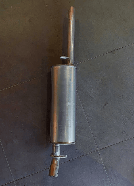 Opel vectra A son susturucu egzoz parlak sac 88-95 model aralığı — 1