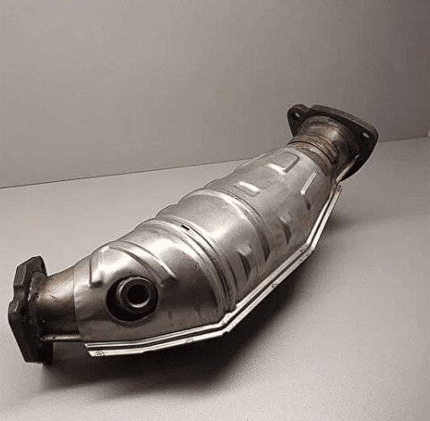 Volkswagen passat, Audi A4 1.6, 1.8T ve 2.0 ALZ motor (2000-2005) uyumlu katalizör katalitik konvertör — 1