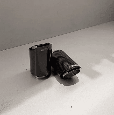 76mm Akrapovic egzoz ucu krom detaylı — 1