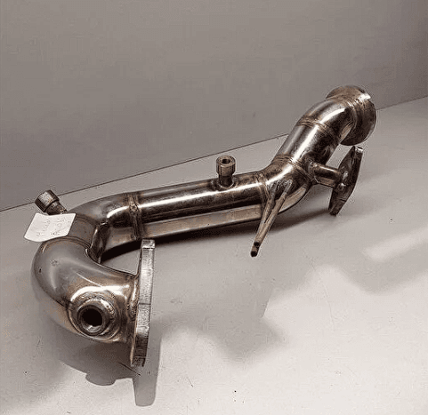 Mercedes-Benz E200 Euro 5 Downpipe — 1